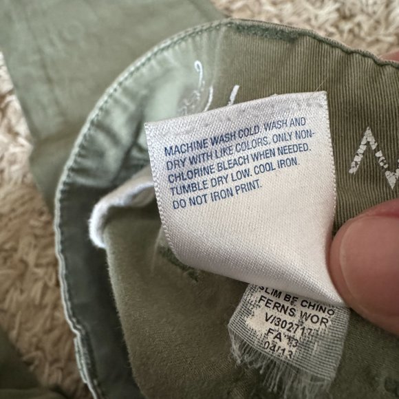 EUC Old Navy Olive Slim Boyfriend Chino Sz 12T - Picture 6 of 6